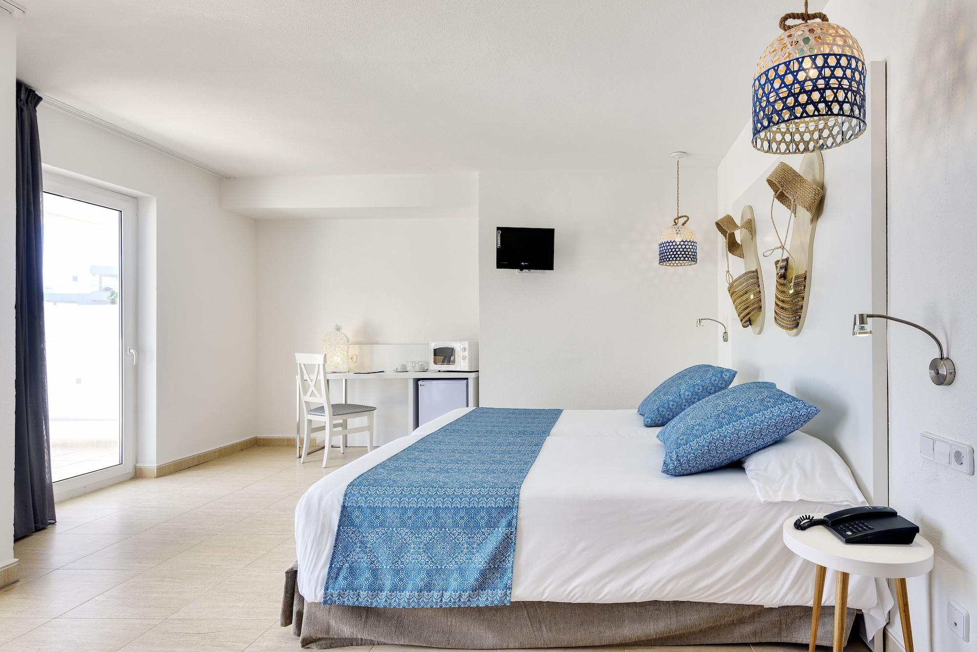 Aparthotel Tropic Garden Santa Eularia des Riu Exteriér fotografie