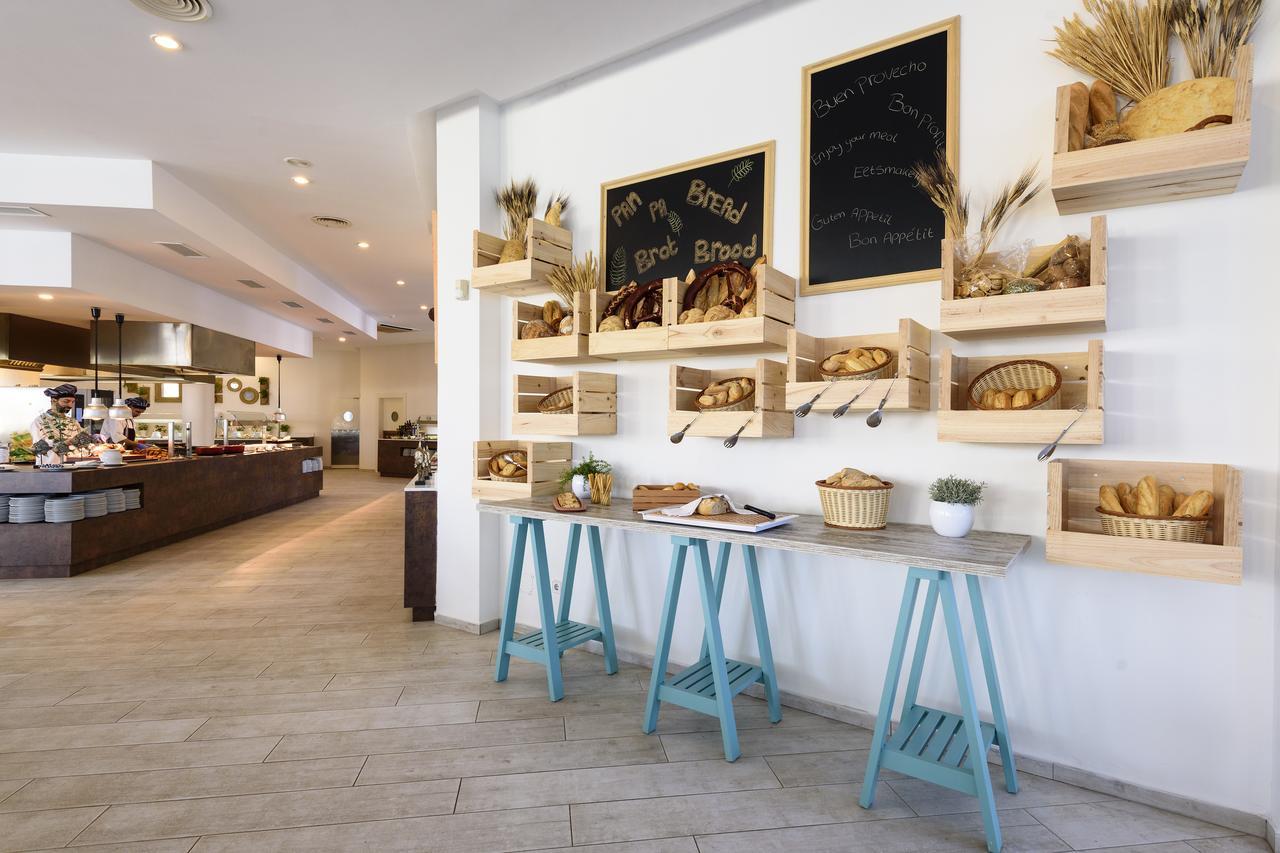 Aparthotel Tropic Garden Santa Eularia des Riu Exteriér fotografie